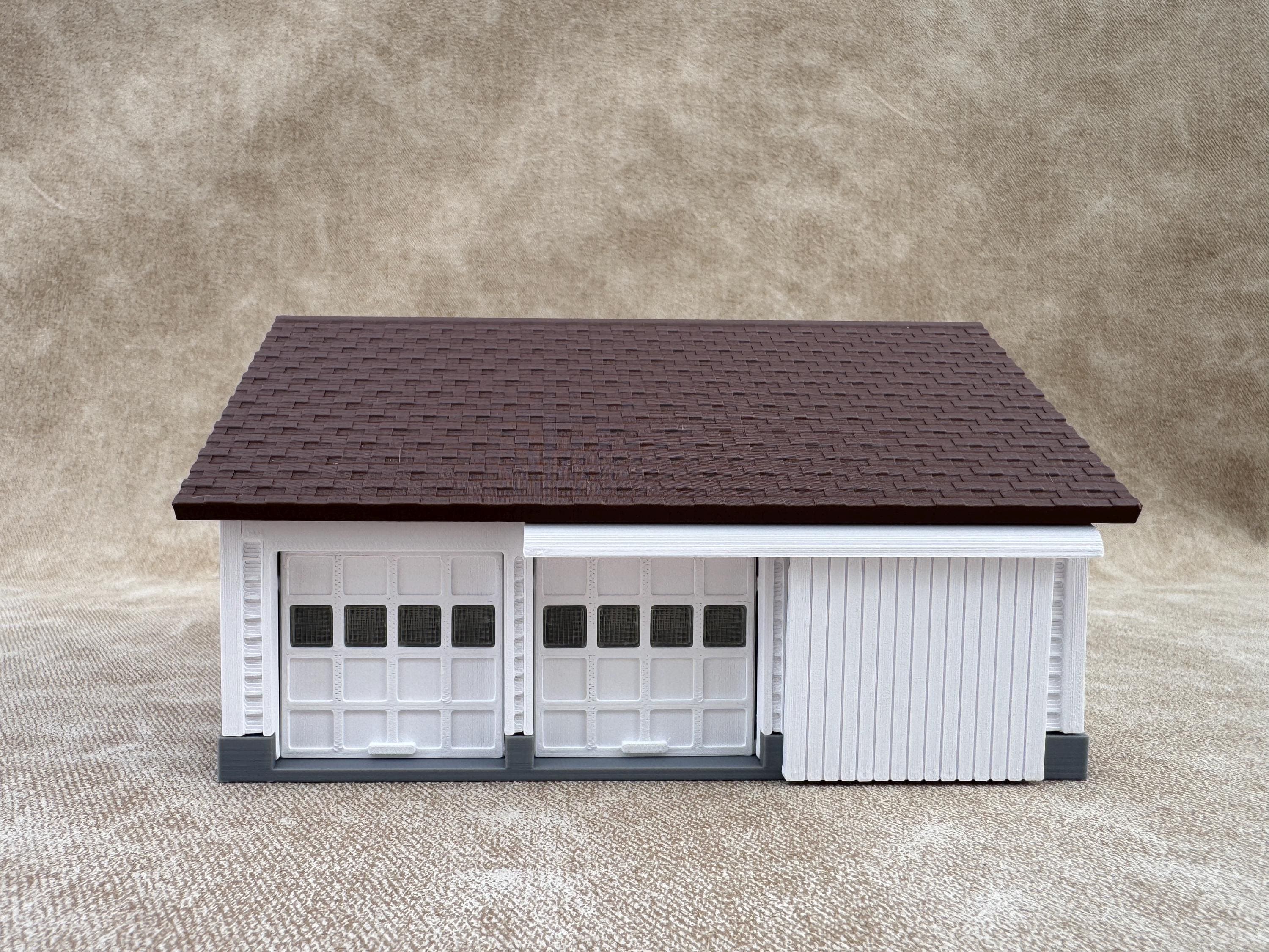 1/64 Scale Garage - Early 1940s Farm Garage - Farm Set Model - Brown Roof