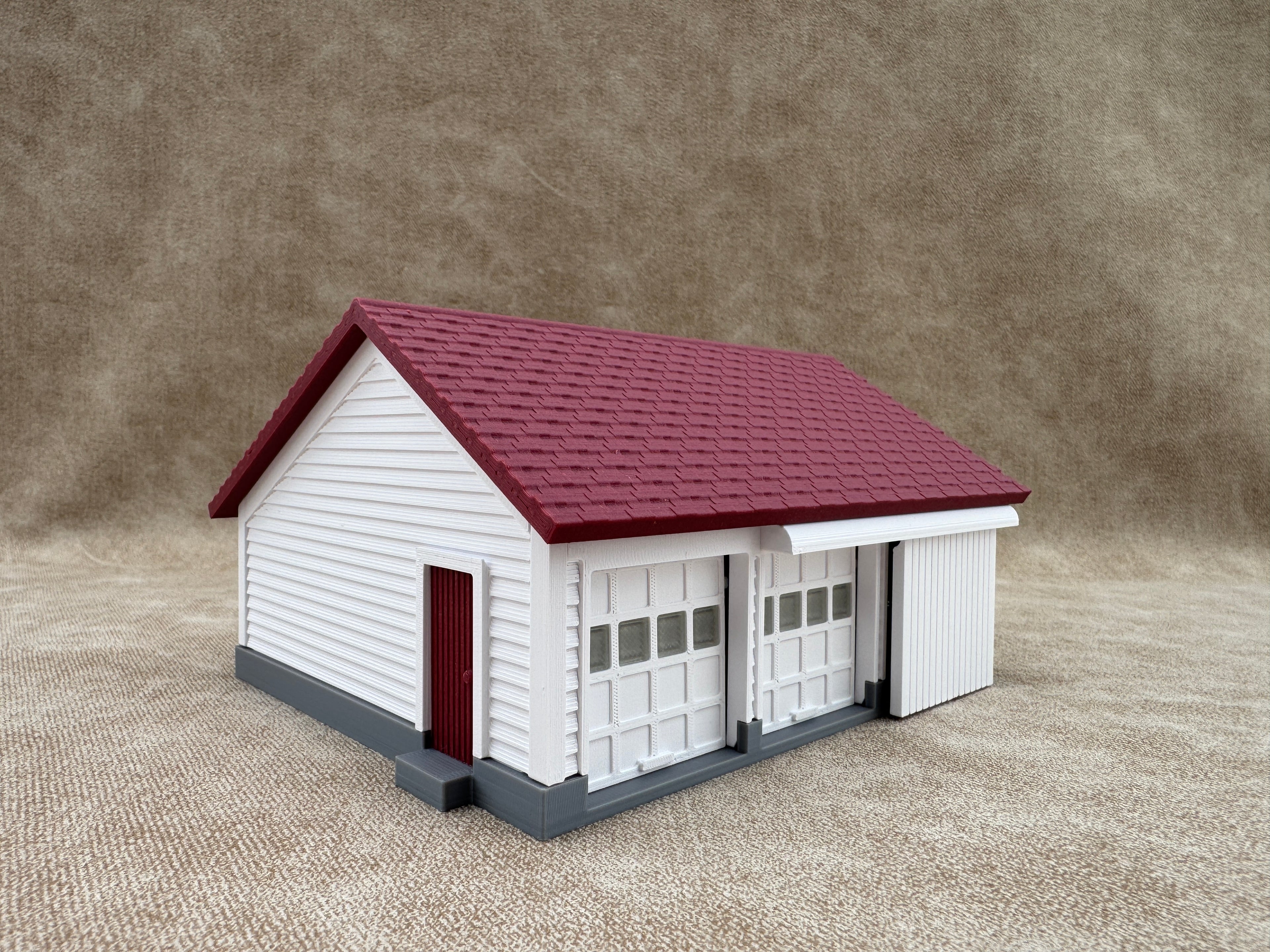 1/64 Scale Garage - Early 1940s Farm Garage - Farm Set Model - Maroon Roof