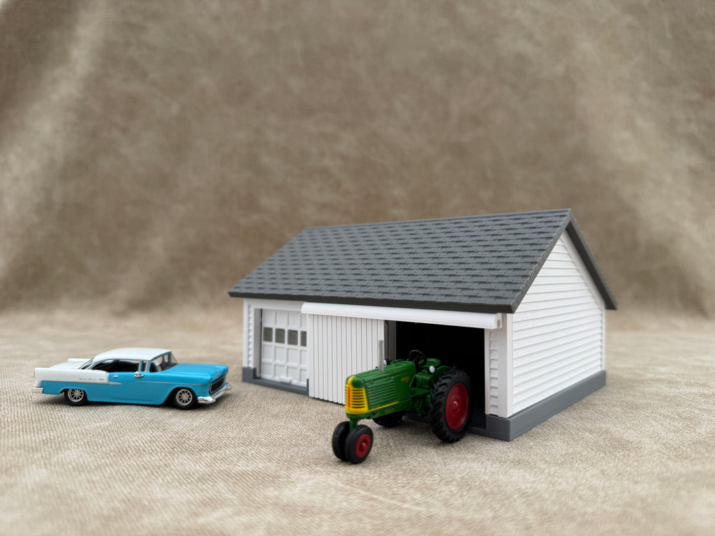 1/64 Scale Garage - Early 1940s Farm Garage - Farm Set Model - Gray Roof