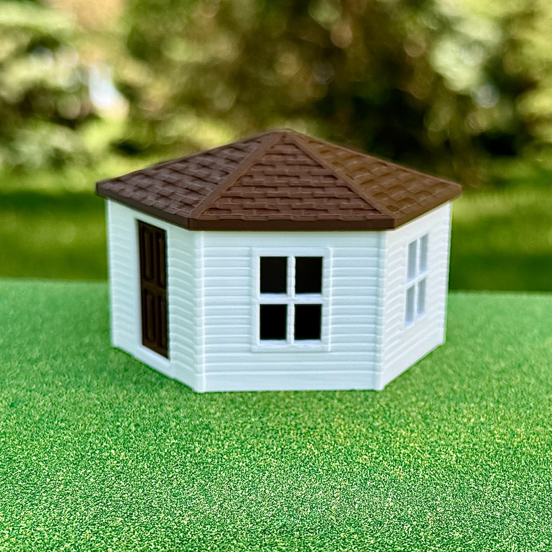 1/64 Scale - Hexagon Chicken Shed - White Siding w/Brown Shingles - Made in USA