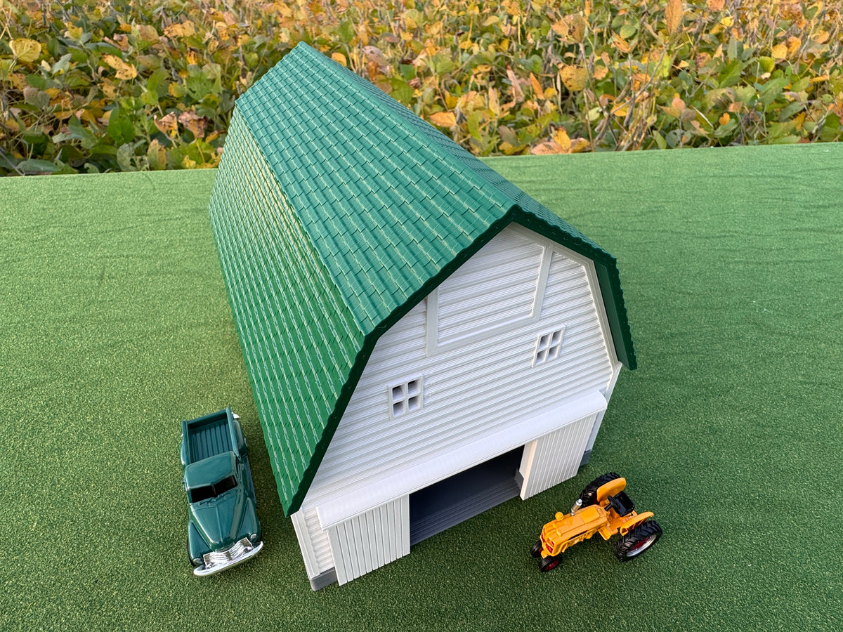 1/64 Scale - Early 1900s Barn - White 30' x 42' - Green Roof - Made in USA